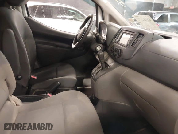 2017 Nissan NV200 SV с VIN 3N6CM0KN8HK707990, выставлен на аукционе IAAI как лот 42102673 с пробегом 68 192 миль миль и . История ставок и продаж доступна на DreamBid. Изображение 5.