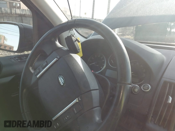 2012 Land Rover LR2 HSE with VIN SALFR2BNXCH318114, listed as a IAAI auction lot 42102117 with 84,766 mi miles and . Bid and sale history available at DreamBid. Image 11.