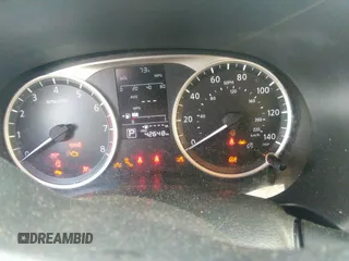 2022 Nissan Kicks S z VIN 3N1CP5BV7NL522054, wystawiony jako IAAI lot #42445264 z przebiegiem 42 648 mil mil oraz . Historia ofert i sprzedaży dostępna na DreamBid. Obrazek 7.