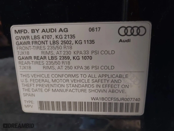 2018 Audi Q3 Premium with VIN WA1BCCFS5JR007740, listed as a IAAI auction lot 41763415 with 73,934 mi miles. Bid and sale history available at carsss.com. Image 9.