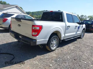 2021 Ford F-150 XL z VIN 1FTEW1C5XMKE11370, wystawiony jako IAAI lot #40300673 z przebiegiem 37 300 mil mil oraz . Historia ofert i sprzedaży dostępna na DreamBid. Obrazek 4.