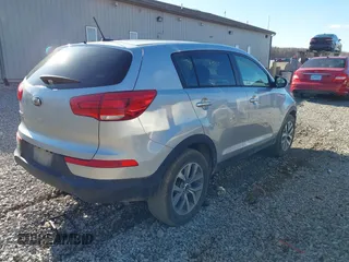 2015 Kia Sportage LX with VIN KNDPBCAC3F7789828, listed as a IAAI auction lot 41803744 with 126,002 mi miles and . Bid and sale history available at carsss.com. Image 4.