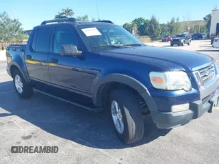 2007 Ford Explorer Sport Trac XLT with VIN 1FMEU31K57UA25387, listed as a IAAI auction lot 41839716 with 199,004 mi miles. Bid and sale history available at carsss.com. Image 1.