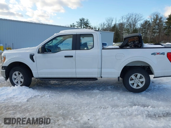 2022 Ford F-150 XL z VIN 1FTEX1EBXNKF15858, wystawiony jako IAAI lot #41478000 z przebiegiem 14 447 mil mil oraz . Historia ofert i sprzedaży dostępna na DreamBid. Obrazek 15.