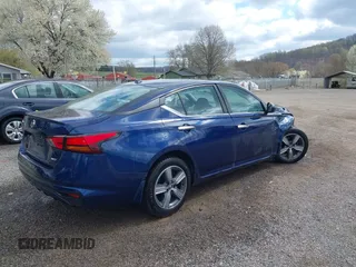 2020 Nissan Altima S z VIN 1N4BL4BW1LN322894, wystawiony jako IAAI lot #42050893 z przebiegiem 162 731 mil mil oraz . Historia ofert i sprzedaży dostępna na DreamBid. Obrazek 4.