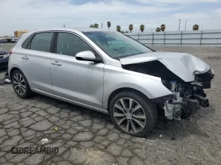 2018 Hyundai Elantra z VIN KMHH35LE5JU022810, wystawiony jako Copart lot #56599225 z przebiegiem 61 483 mil mil oraz Szkoda całkowita • Salvage title. Historia ofert i sprzedaży dostępna na DreamBid. Obrazek 4.