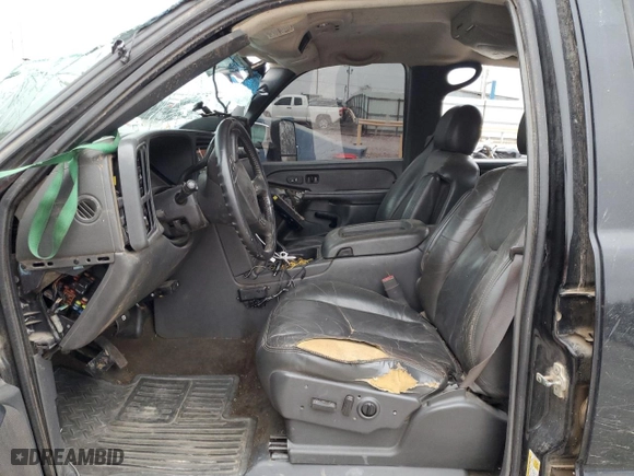 2007 Chevrolet Silverado 2500HD Classic LT3 with VIN 1GCHK23D87F105397, listed as a Copart auction lot 81894864 with 155,288 mi miles and Salvage Title. Bid and sale history available at carsss.com. Image 7.