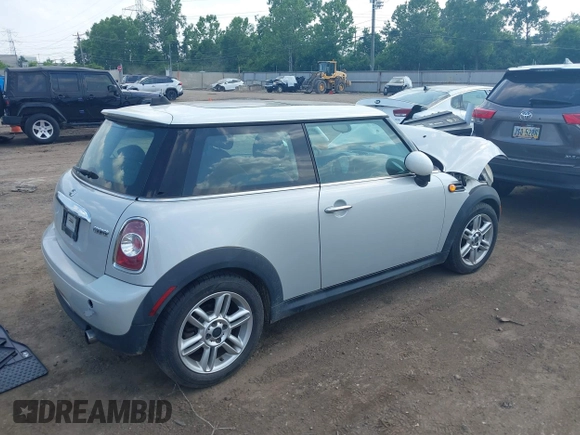 2011 MINI Hardtop with VIN WMWSU3C5XBT092450, listed as a IAAI auction lot 42409929 with 168,528 mi miles and . Bid and sale history available at DreamBid. Image 4.
