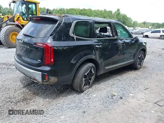 2023 Kia Telluride S с VIN 5XYP6DGC7PG408083, выставлен на аукционе IAAI как лот 42679379 с пробегом 23 125 миль миль и . История ставок и продаж доступна на DreamBid. Изображение 4.