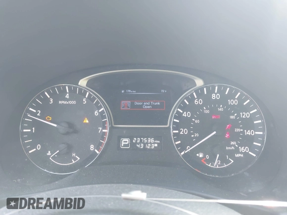2014 Nissan Altima 2.5 S with VIN 1N4AL3AP8EN342739, listed as a IAAI auction lot 41722517 with 237,536 mi miles. Bid and sale history available at carsss.com. Image 7.