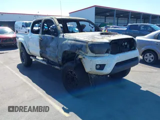 2014 Toyota Tacoma with VIN 5TFLU4EN0EX098815, listed as a IAAI auction lot 41675606 with 89,365 mi miles. Bid and sale history available at carsss.com. Image 1.