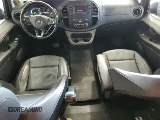 2018 Mercedes-Benz Metris Passenger with VIN WD4PG2EE9J3407136, listed as a Copart auction lot 57643755 with 147,836 mi miles and Clean title. Bid and sale history available at DreamBid. Image 8.