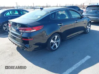 2020 Kia Optima LX with VIN 5XXGT4L34LG448747, listed as a IAAI auction lot 41470254 with 61,657 mi miles. Bid and sale history available at carsss.com. Image 4.