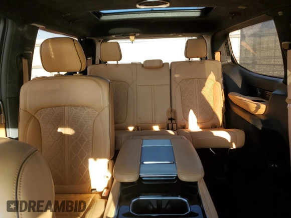 2022 Jeep Grand Wagoneer Series III with VIN 1C4SJVGP0NS113612, listed as a Copart auction lot 80022074 with 39,988 mi miles and Salvage title. Bid and sale history available at DreamBid. Image 10.