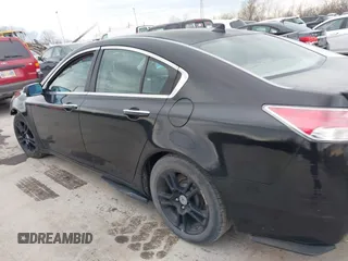 2010 Acura TL Tech with VIN 19UUA8F57AA002874, listed as a IAAI auction lot 41898535 with 185,566 mi miles. Bid and sale history available at carsss.com. Image 14.