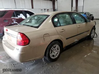 2004 Chevrolet Malibu with VIN 1G1ZS52F34F226335, listed as a Copart auction lot 88658655 with 45,021 mi miles and Salvage Title. Bid and sale history available at carsss.com. Image 3.