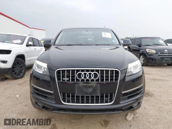2015 Audi Q7 Premium Plus with VIN WA1LGAFE6FD015762, listed as a IAAI auction lot 42260301 with 125,748 mi miles and . Bid and sale history available at DreamBid. Image 13.
