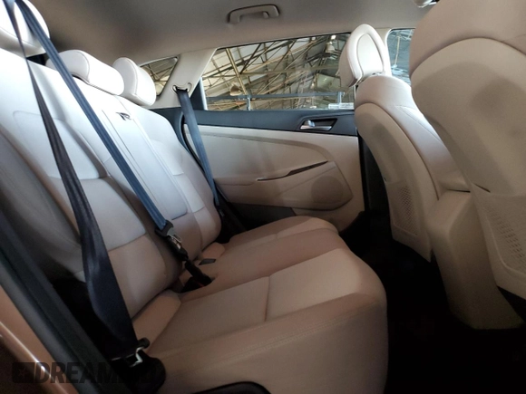 2016 Hyundai Tucson SE z VIN KM8J33A43GU159480, wystawiony jako Copart lot #80559024 z przebiegiem 74 537 mil mil oraz Szkoda całkowita • Salvage title. Historia ofert i sprzedaży dostępna na DreamBid. Obrazek 11.