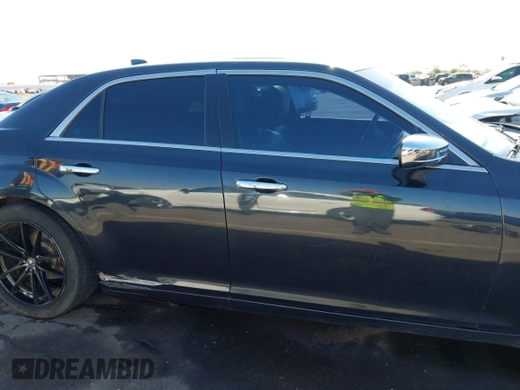 2016 Chrysler 300 C с VIN 2C3CCAEG5GH190372, выставлен на аукционе IAAI как лот 42343631 с пробегом 153 518 миль миль и . История ставок и продаж доступна на DreamBid. Изображение 13.