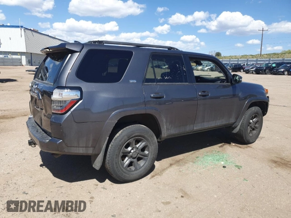 2022 Toyota 4Runner SR5 Premium with VIN JTENU5JR4N5985462, listed as a Copart auction lot 53774625 with 26,619 mi miles and Salvage title. Bid and sale history available at DreamBid. Image 3.
