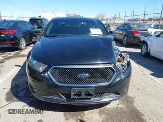 2016 Ford Taurus SHO z VIN 1FAHP2KTXGG153963, wystawiony jako IAAI lot #41825220 z przebiegiem Nie podano mil oraz . Historia ofert i sprzedaży dostępna na DreamBid. Obrazek 11.
