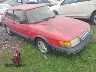 1990 Saab 900 z VIN YS3AL35L3L5004902, wystawiony jako IAAI lot #42316349 z przebiegiem 52 722 mil mil oraz . Historia ofert i sprzedaży dostępna na DreamBid. Obrazek 1.