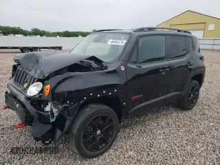 2017 Jeep Renegade Trailhawk z VIN ZACCJBCB1HPG28013, wystawiony jako Copart lot #56454375 z przebiegiem Nie podano mil oraz Szkody całkowita. Historia ofert i sprzedaży dostępna na DreamBid. Obrazek 1.