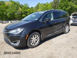 2020 Chrysler Pacifica Touring L z VIN 2C4RC1BGXLR269583, wystawiony jako Copart lot #52951305 z przebiegiem 84 641 mil mil oraz Szkoda całkowita • Salvage title. Historia ofert i sprzedaży dostępna na DreamBid. Obrazek 1.