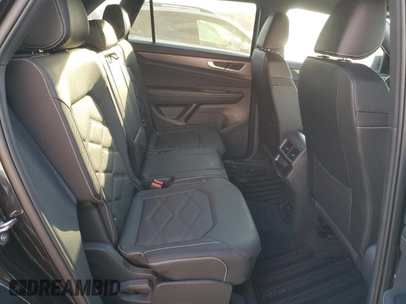 2024 Volkswagen Atlas SE with VIN 1V2LE2CA0RC251335, listed as a Copart auction lot 46680655 with Not provided miles and Salvage title. Bid and sale history available at DreamBid. Image 11.