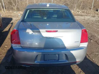 2016 Chrysler 300 Limited with VIN 2C3CCAAGXGH212405, listed as a IAAI auction lot 41130610 with 106,189 mi miles. Bid and sale history available at carsss.com. Image 16.