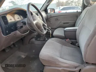 2002 Toyota Tacoma with VIN 5TEPM62N62Z050001, listed as a Copart auction lot 41335185 with 199,316 mi miles and Salvage title. Bid and sale history available at DreamBid. Image 7.