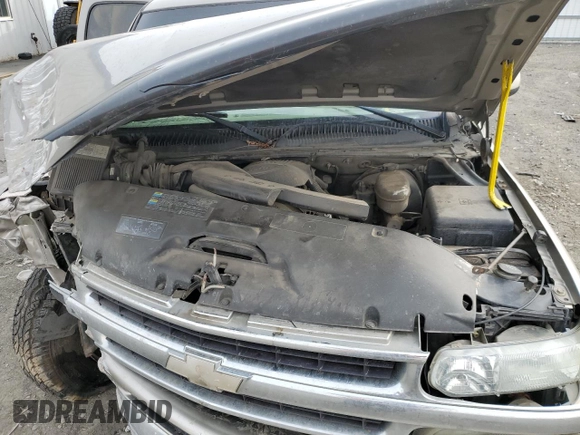 2003 Chevrolet Suburban LT with VIN 1GNFK16Z93J247930, listed as a Copart auction lot 77023324 with 0 mi miles and Salvage Title. Bid and sale history available at carsss.com. Image 13.