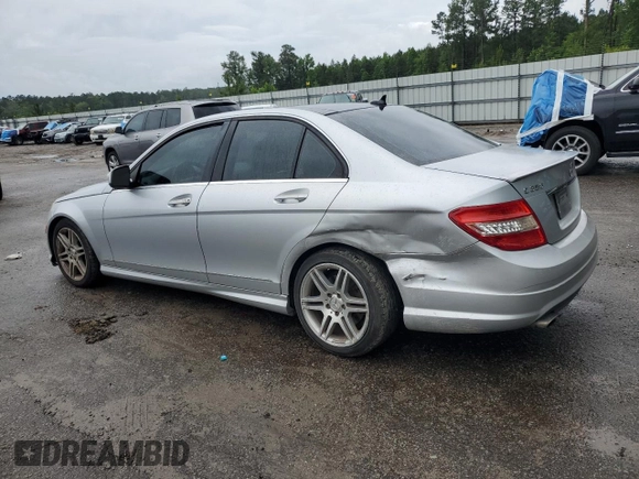 2008 Mercedes-Benz C 350 Sport z VIN WDDGF56X48R038486, wystawiony jako Copart lot #56498375 z przebiegiem 222 138 mil mil oraz Szkoda całkowita • Salvage title. Historia ofert i sprzedaży dostępna na DreamBid. Obrazek 2.