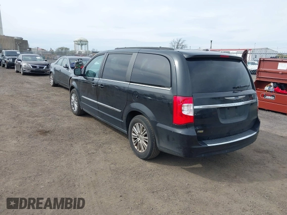 2014 Chrysler Town & Country Touring-L with VIN 2C4RC1CG2ER214952, listed as a IAAI auction lot 42083166 with 188,494 mi miles. Bid and sale history available at carsss.com. Image 3.
