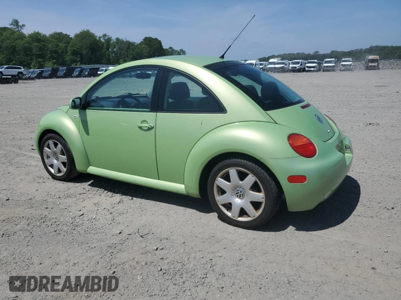 2003 Volkswagen Beetle GLS z VIN 3VWCD21C13M419124, wystawiony jako Copart lot #60352365 z przebiegiem 56 874 mil mil oraz Czysty tytuł • Clean title. Historia ofert i sprzedaży dostępna na DreamBid. Obrazek 2.