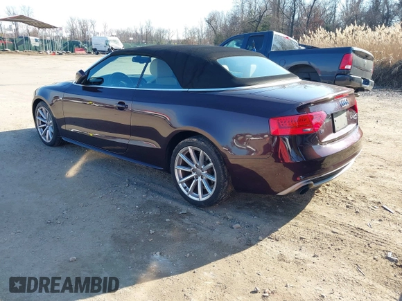 2015 Audi A5 Premium Plus z VIN WAUMFAFH8FN004891, wystawiony jako IAAI lot #41658692 z przebiegiem 179 527 mil mil oraz . Historia ofert i sprzedaży dostępna na DreamBid. Obrazek 3.