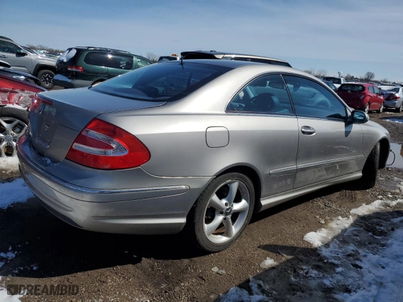 2004 Mercedes-Benz CLK-Class 5.0L with VIN WDBTJ75J34F067018, listed as a Copart auction lot 49022085 with 96,595 mi miles and Clean Title. Bid and sale history available at carsss.com. Image 3.