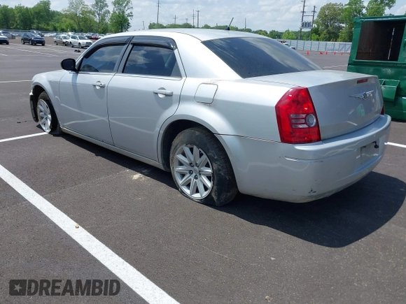 2008 Chrysler 300 LX with VIN 2C3KA43R58H269503, listed as a IAAI auction lot 42067271 with 140,623 mi miles and . Bid and sale history available at DreamBid. Image 3.