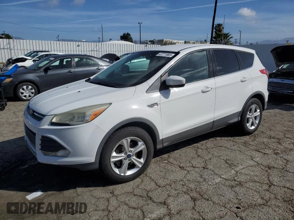 2013 Ford Escape SE z VIN 1FMCU0GX7DUC48180, wystawiony jako Copart lot #47771965 z przebiegiem Nie podano mil oraz Czysty tytuł • Clean title. Historia ofert i sprzedaży dostępna na DreamBid. Obrazek 1.