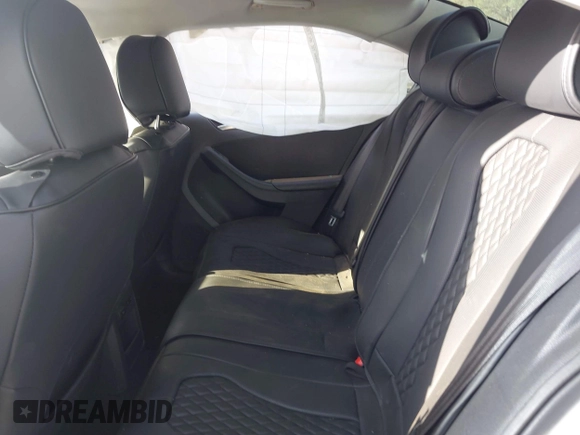 2011 Volkswagen Jetta SE с VIN 3VWDZ7AJ7BM386016, выставлен на аукционе IAAI как лот 42709416 с пробегом 156 890 миль миль и . История ставок и продаж доступна на DreamBid. Изображение 8.