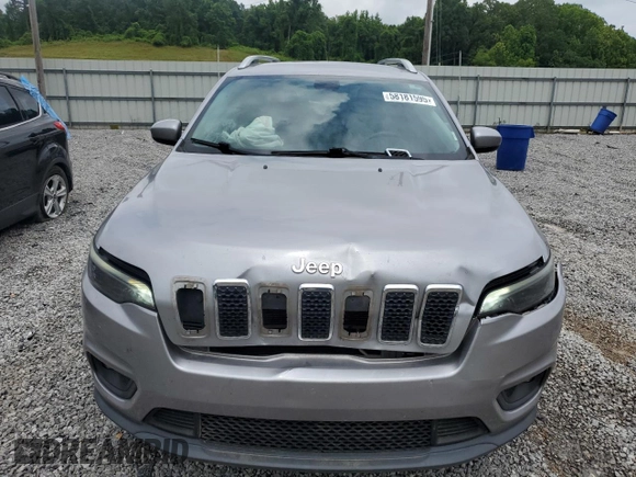 2019 Jeep Cherokee Latitude Plus with VIN 1C4PJLLB8KD176302, listed as a Copart auction lot 58181595 with 175,661 mi miles and Salvage title. Bid and sale history available at DreamBid. Image 5.