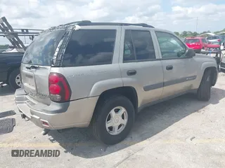 2003 Chevrolet TrailBlazer LS with VIN 1GNDT13SX32367807, listed as a IAAI auction lot 42070031 with 162,966 mi miles and . Bid and sale history available at DreamBid. Image 4.