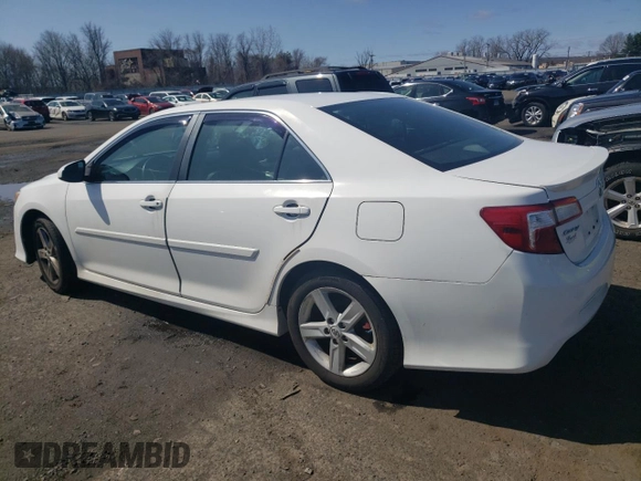 2013 Toyota Camry L with VIN 4T1BF1FKXDU658330, listed as a Copart auction lot 50531095 with 211,612 mi miles and Salvage Title. Bid and sale history available at carsss.com. Image 2.