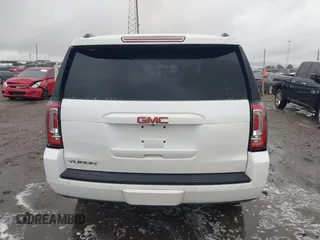 2018 GMC Yukon SLT with VIN 1GKS1BKC8JR392851, listed as a IAAI auction lot 40744741 with 117,028 mi miles. Bid and sale history available at carsss.com. Image 16.