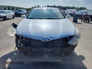 2012 Hyundai Sonata Hybrid with VIN KMHEC4A47CA055139, listed as a Copart auction lot 60082025 with 221,911 mi miles and Salvage title. Bid and sale history available at DreamBid. Image 5.