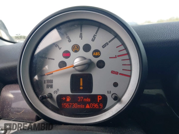 2007 MINI Hardtop S with VIN WMWMF73547TV31403, listed as a IAAI auction lot 42066433 with 156,730 mi miles and . Bid and sale history available at DreamBid. Image 7.