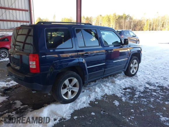 2012 Jeep Patriot Sport with VIN 1C4NJRBB0CD637926, listed as a IAAI auction lot 41190965 with 136,667 mi miles. Bid and sale history available at carsss.com. Image 4.