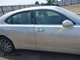 2009 Lexus LS 460 с VIN JTHCL46F495004008, выставлен на аукционе IAAI как лот 42467005 с пробегом 137 778 миль миль и . История ставок и продаж доступна на DreamBid. Изображение 13.
