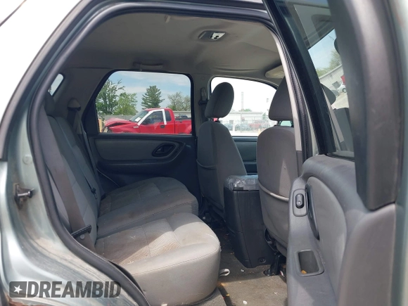 2006 Ford Escape XLT with VIN 1FMYU93186KA84383, listed as a IAAI auction lot 42218782 with 216,521 mi miles and . Bid and sale history available at DreamBid. Image 8.