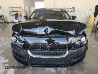 2017 Jaguar XE 25t with VIN SAJAR4BG0HA976668, listed as a Copart auction lot 46775785 with 86,416 mi miles and Salvage Title. Bid and sale history available at carsss.com. Image 5.